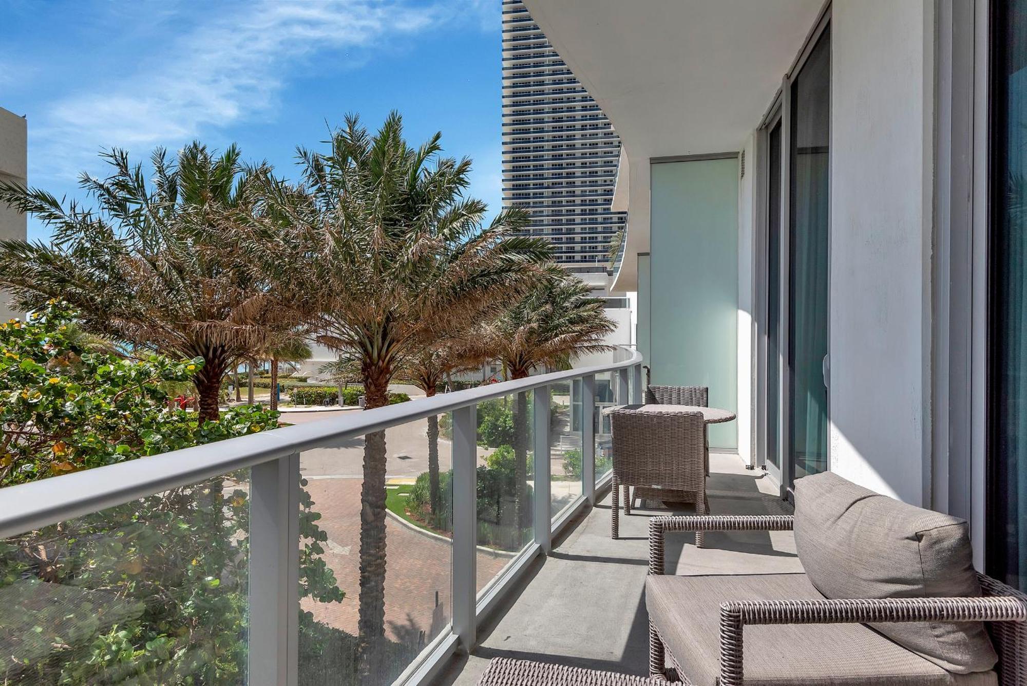 203-1Br/1Ba At The Beach Gem! Lux Amenities! 할리우드 외부 사진